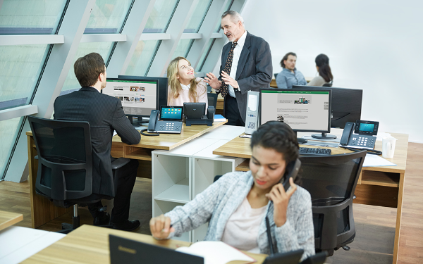 AzwCmsCore.Extend.Fields.StringField